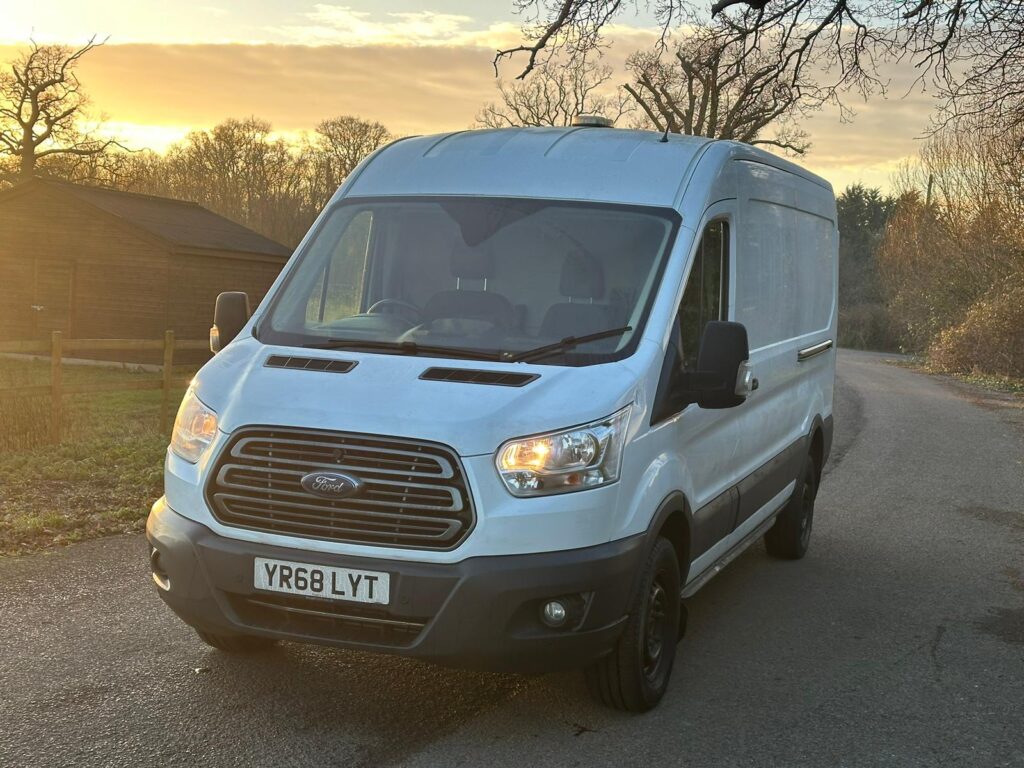 YR68LYTFord Transit 2.0 350 EcoBlue RWD L3 H2 Euro 6 5dr with 6 MONTHS PREMIUM WARRANTY