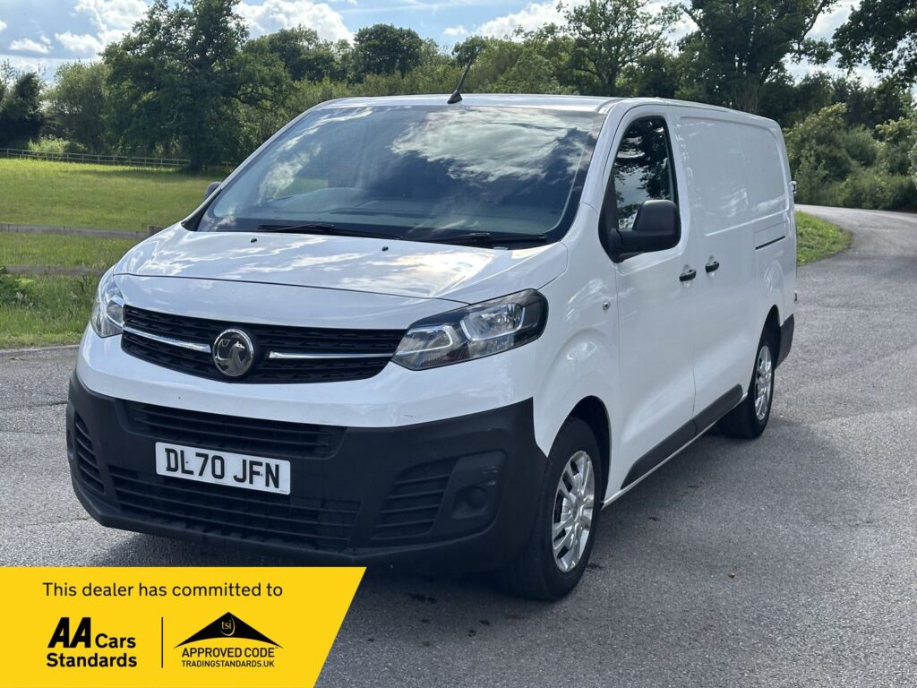 DL70JFN Vauxhall Vivaro 1.5 Turbo D 2900 Dynamic L2 H1 Euro 6 (s/s) 6dr