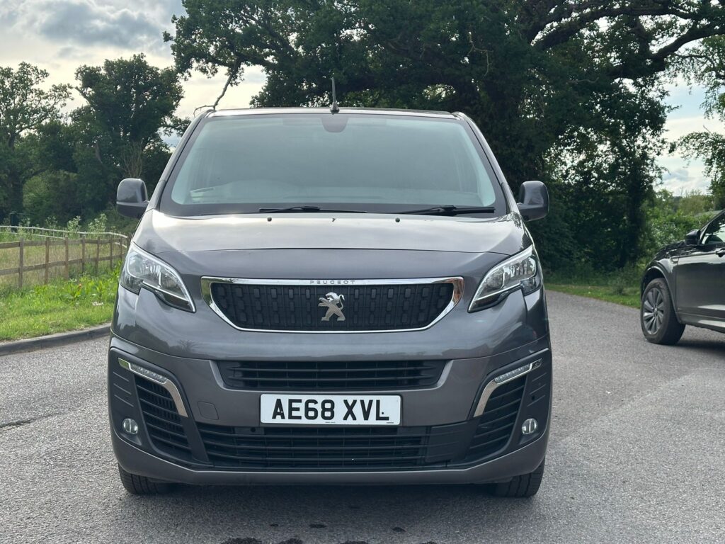 AE68XVLPeugeot Expert 2.0 BlueHDi 1400 Professional Plus Standard Panel Van MWB Euro 6 (s/s) 6dr. FSH, READY TO DRIVE AWAY .