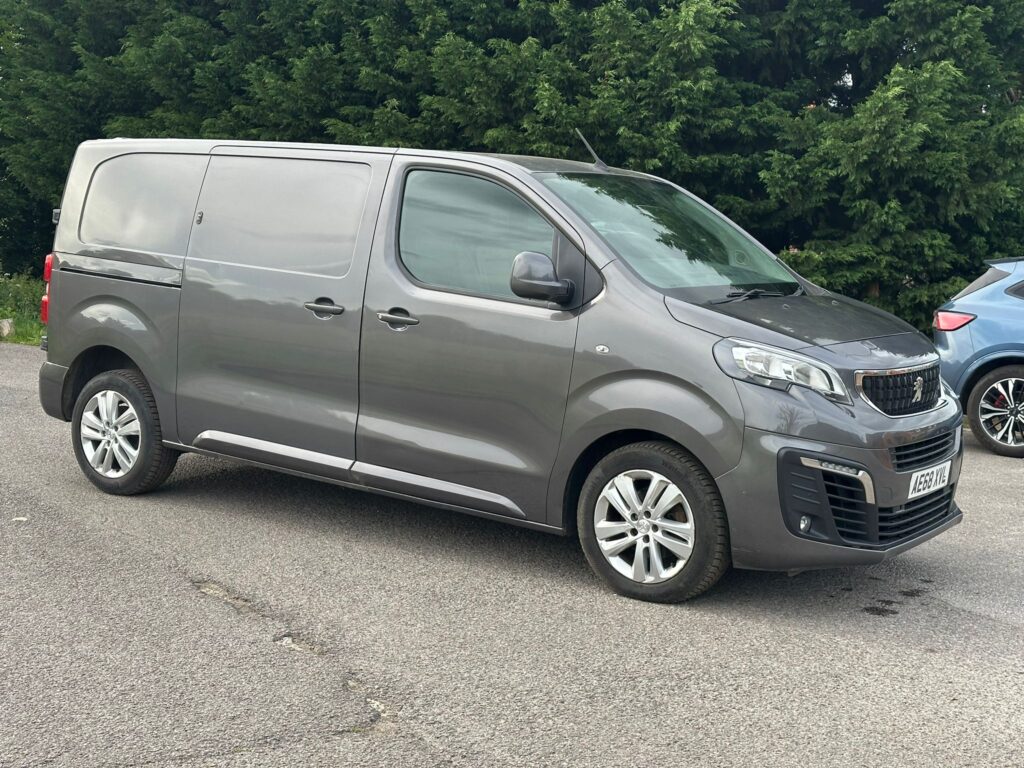 AE68XVLPeugeot Expert 2.0 BlueHDi 1400 Professional Plus Standard Panel Van MWB Euro 6 (s/s) 6dr with 6 months premium warranty