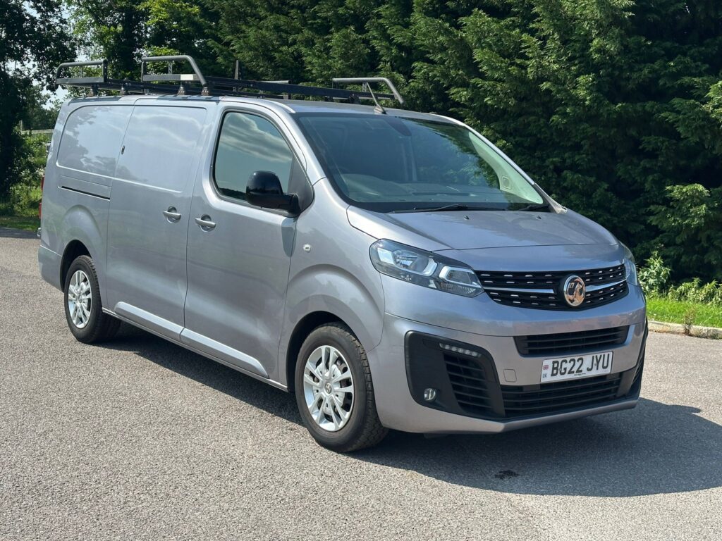 BG22JYU Vauxhall Vivaro 1.5 Turbo D 2900 Sportive L2 H1 Euro 6 (s/s) 6dr with 3 months premium warranty