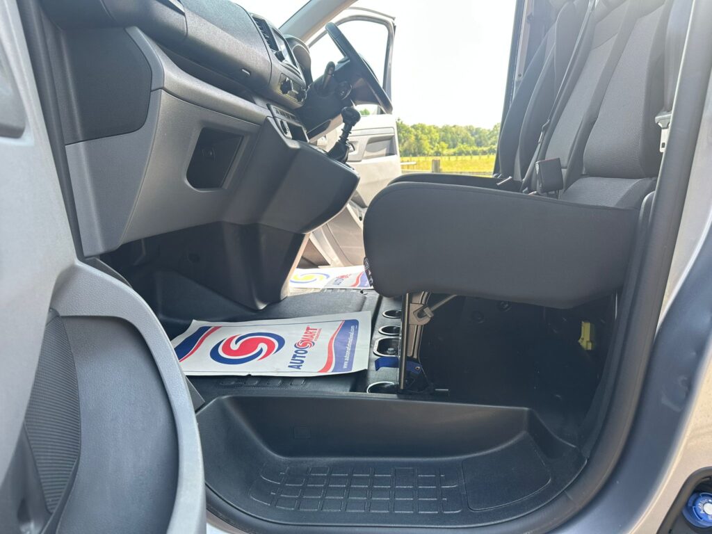 BG22JYU Vauxhall Vivaro 1.5 Turbo D 2900 Sportive L2 H1 Euro 6 (s/s) 6dr. FSH, READY TO DRIVE AWAY .