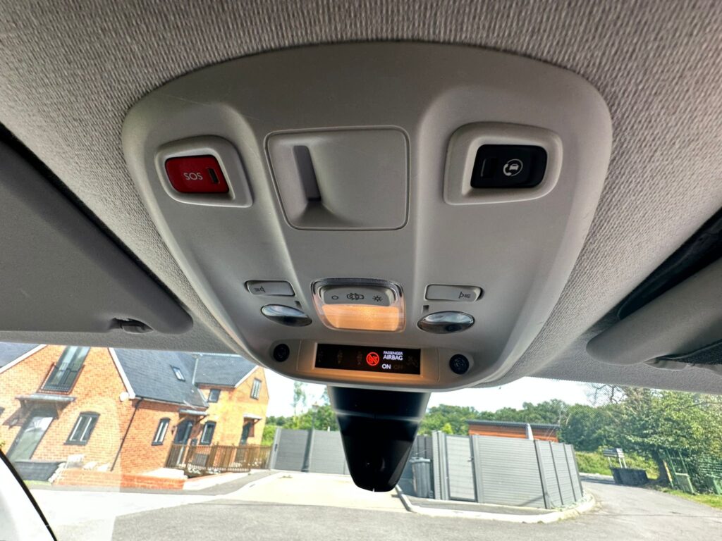 BG22JYU Vauxhall Vivaro 1.5 Turbo D 2900 Sportive L2 H1 Euro 6 (s/s) 6dr. FSH, READY TO DRIVE AWAY .