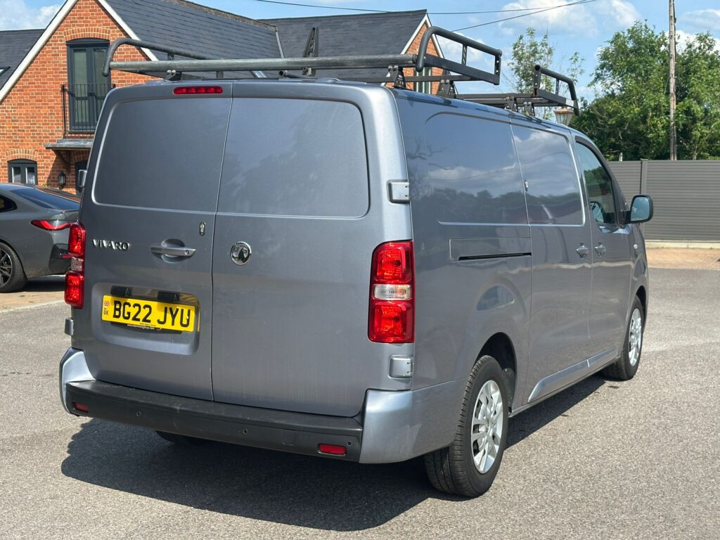 BG22JYU Vauxhall Vivaro 1.5 Turbo D 2900 Sportive L2 H1 Euro 6 (s/s) 6dr. FSH, READY TO DRIVE AWAY .