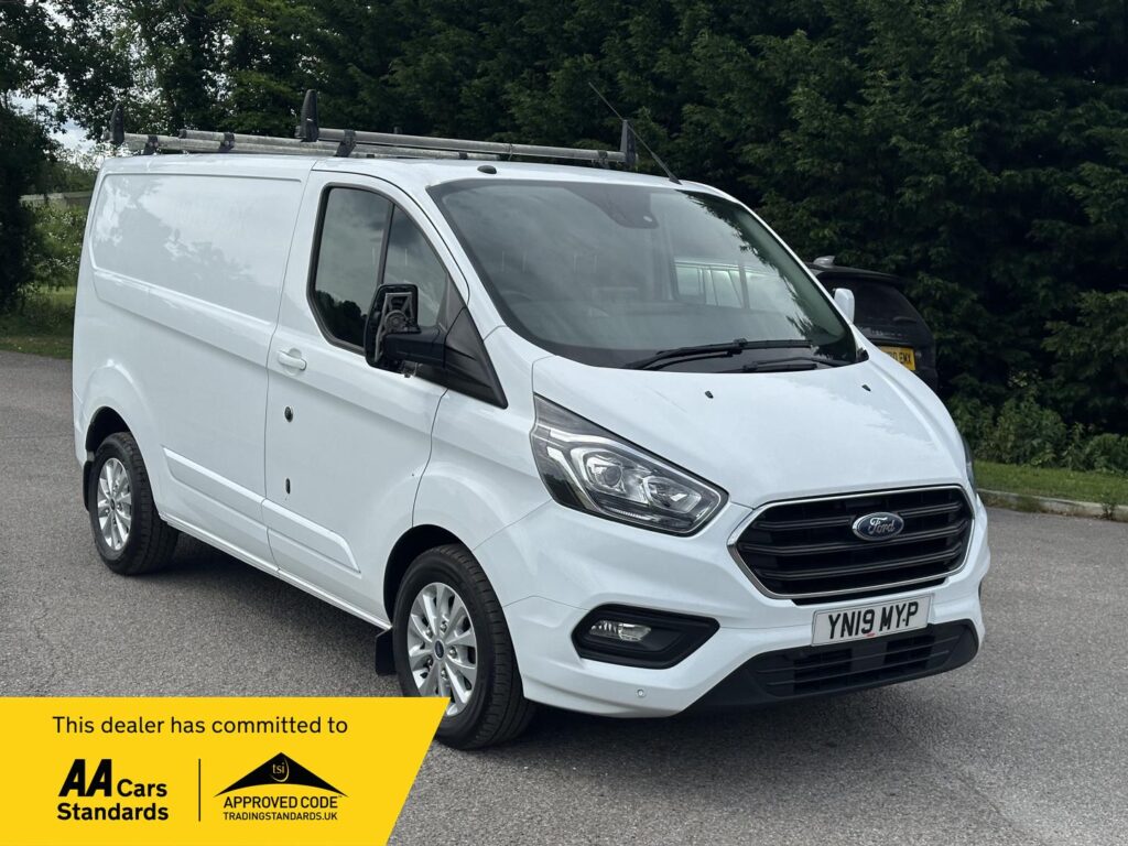 YN19MYP Ford Transit Custom 2.0 300 EcoBlue Limited L1 H1 Euro 6 5dr with 3 months premium warranty