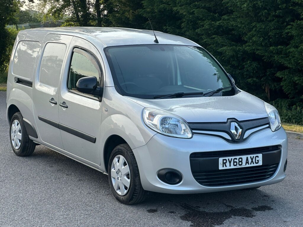 RY68AXG Renault Kangoo Maxi 1.5 dCi ENERGY LL21 Business+ L3 H1 Euro 6 (s/s) 5dr FSH, READY TO DRIVE AWAY .