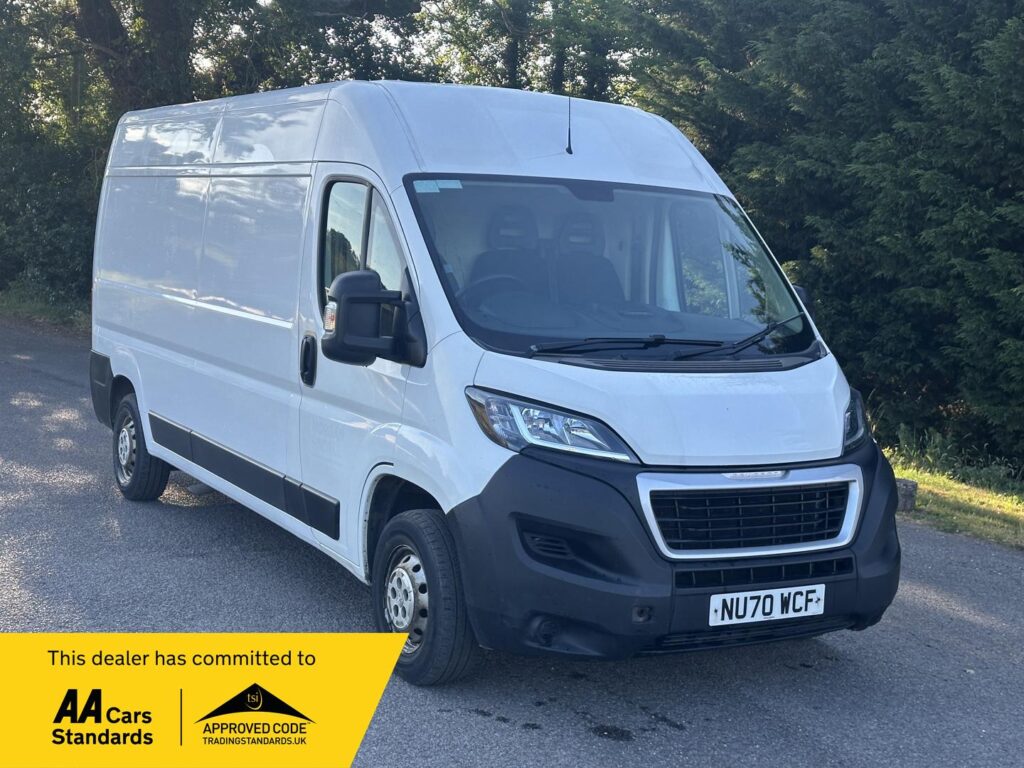 NU70WCF Peugeot Boxer 2.2 BlueHDi 335 S L3 H2 Euro 6 (s/s) 5dr. FSH, READY TO DRIVE AWAY .