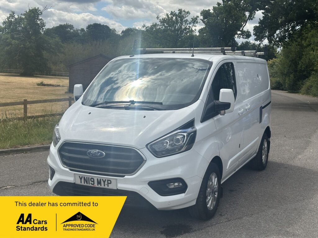 YN19MYP Ford Transit Custom 2.0 300 EcoBlue Limited L1 H1 Euro 6 5dr. FSH, READY TO DRIVE AWAY .