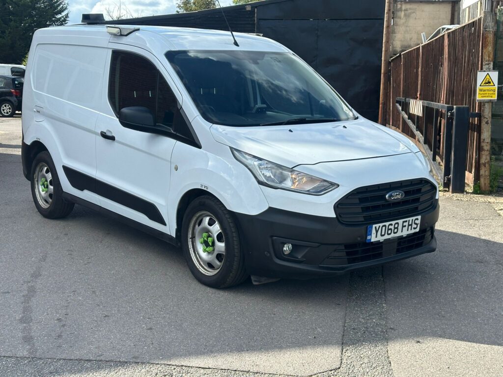 Y068FHS Ford Transit Connect 1.5 220 EcoBlue L1 Euro 6 (s/s) 5dr..3 MONTHS WARRANTY/12 MONTHS AA