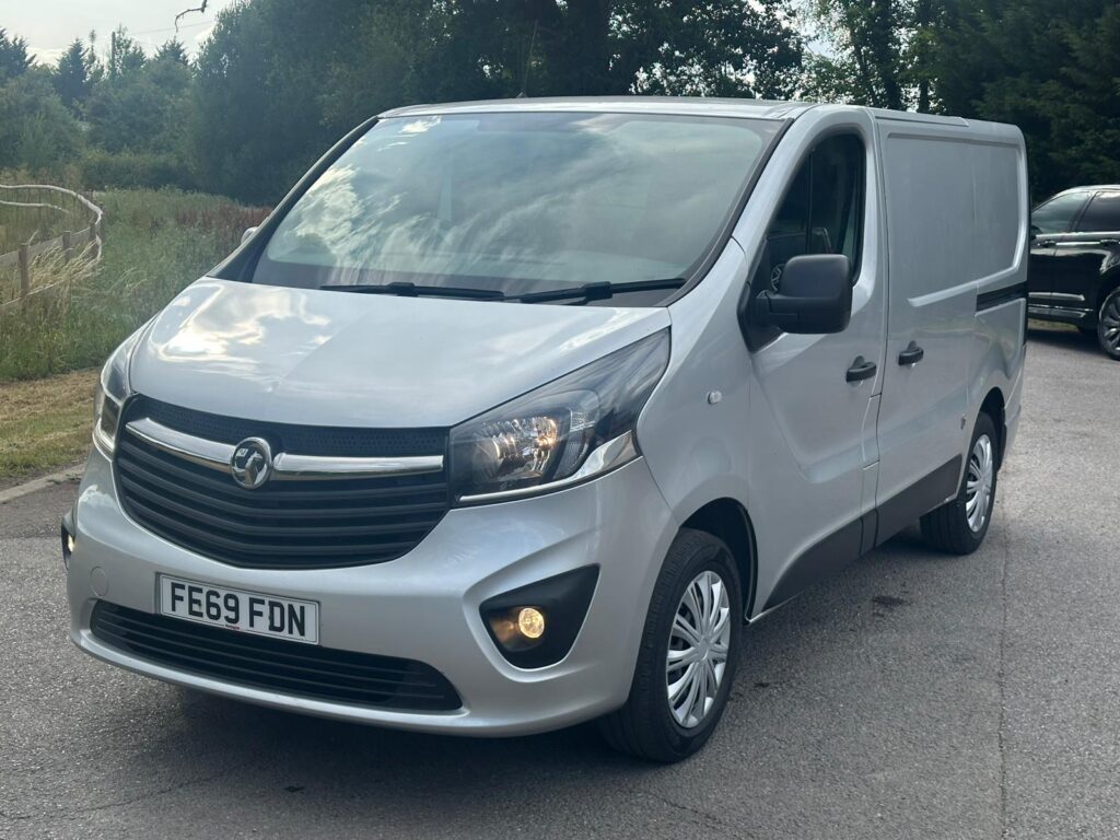FE69FDN Vauxhall Vivaro 1.6 CDTi 2900 Sportive L1 H1 Euro 6 5dr