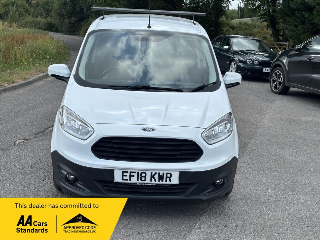 EF18KWR Ford Transit Courier 1.5 TDCi Trend L1 Euro 6 5dr