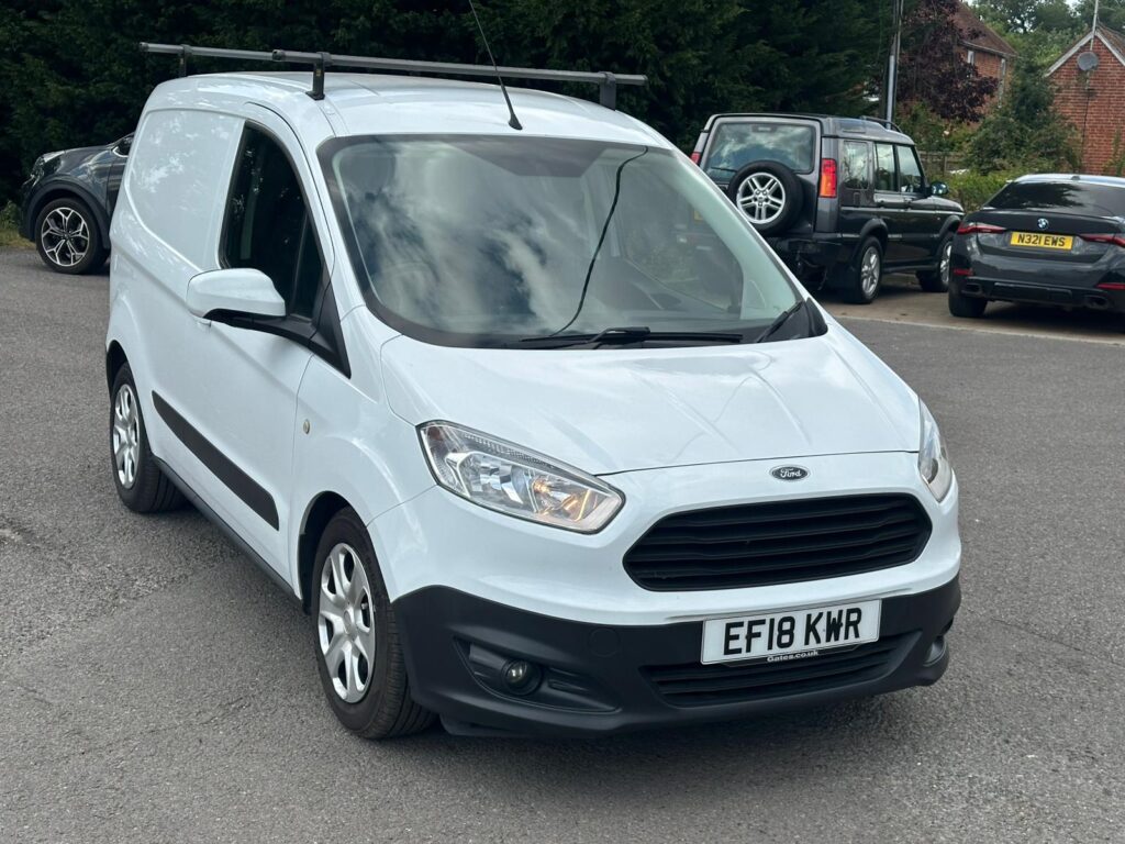 EF18KWR Ford Transit Courier 1.5 TDCi Trend L1 Euro 6 5dr