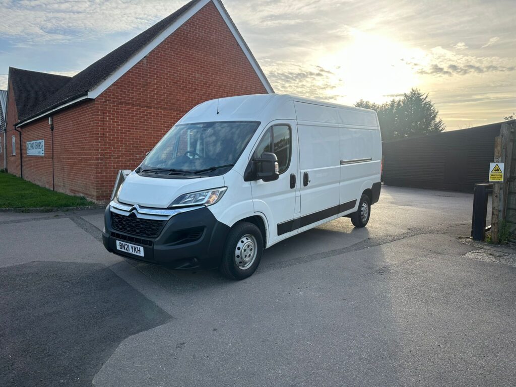 BN21YKH Citroen Relay 2.2 BlueHDi 35 Enterprise L3 High Roof Euro 6 (s/s) 5dr (Heavy).3 MONTHS WARRANTY/ 12 MONTHS AA