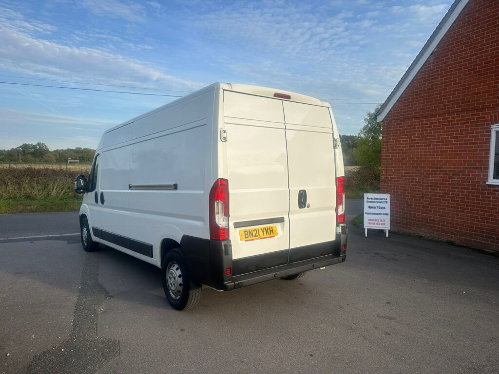 BN21YKH Citroen Relay 2.2 BlueHDi 35 Enterprise L3 High Roof Euro 6 (s/s) 5dr (Heavy).3 MONTHS WARRANTY/ 12 MONTHS AA