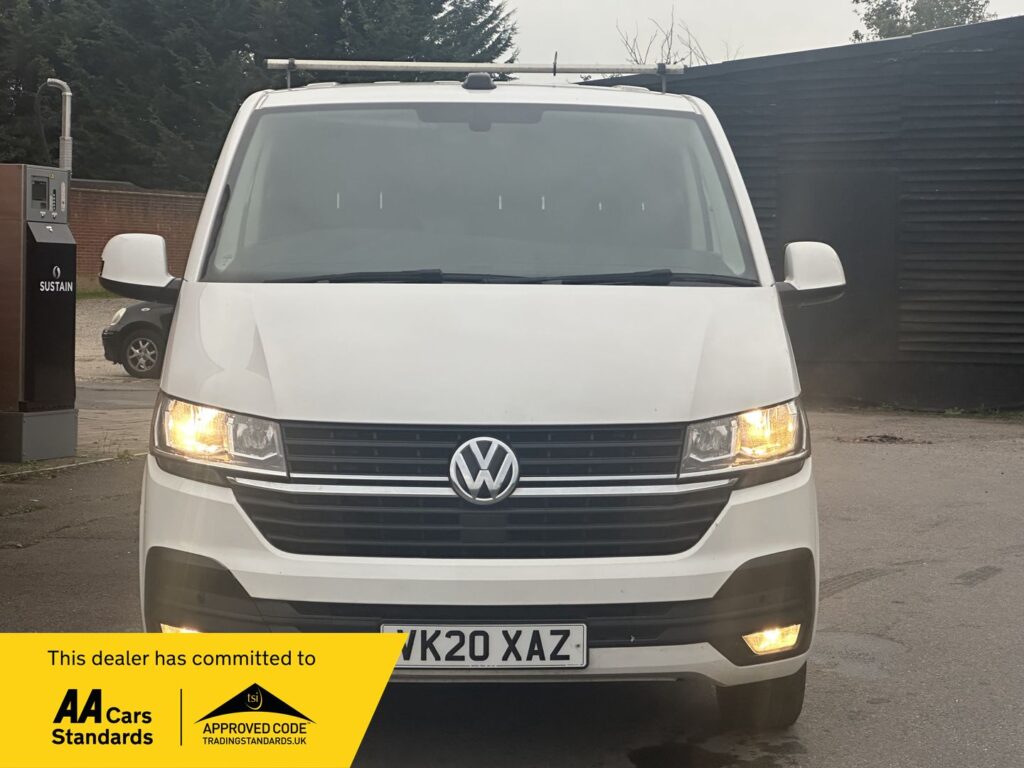 VK20XAZ Volkswagen Transporter 2.0 TDI T28 Highline FWD SWB Euro 6 (s/s) 5dr. 3 MONTHS WARRANTY 12 MONTHS AA.