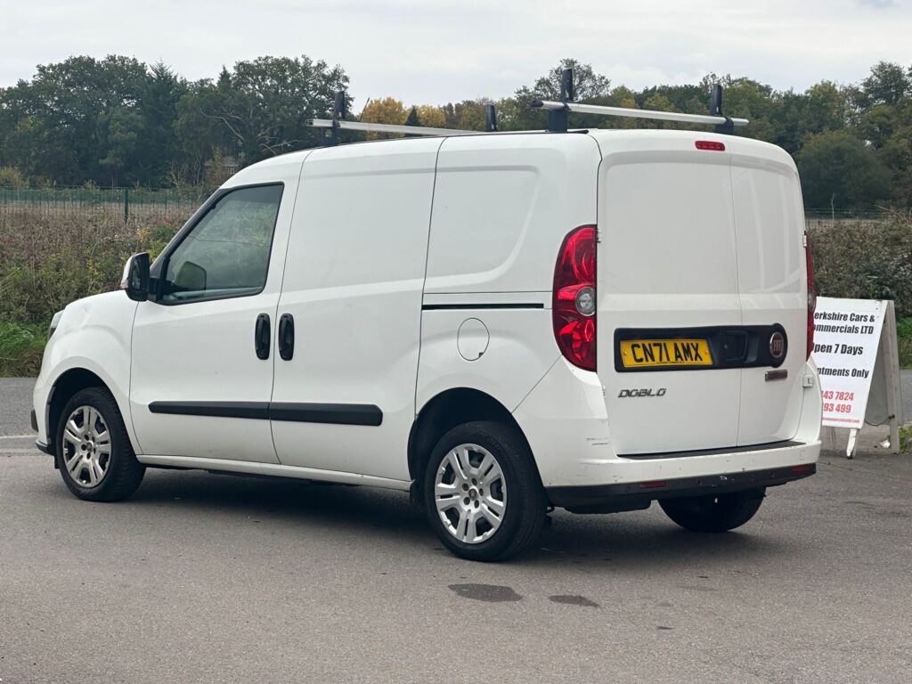 CN71AMX Fiat Doblo 1.3 MultiJetII Tecnico L1 H1 Euro 6 (s/s) 4dr. 3 MONTHS WARRANTY 12 MONTHS AA.