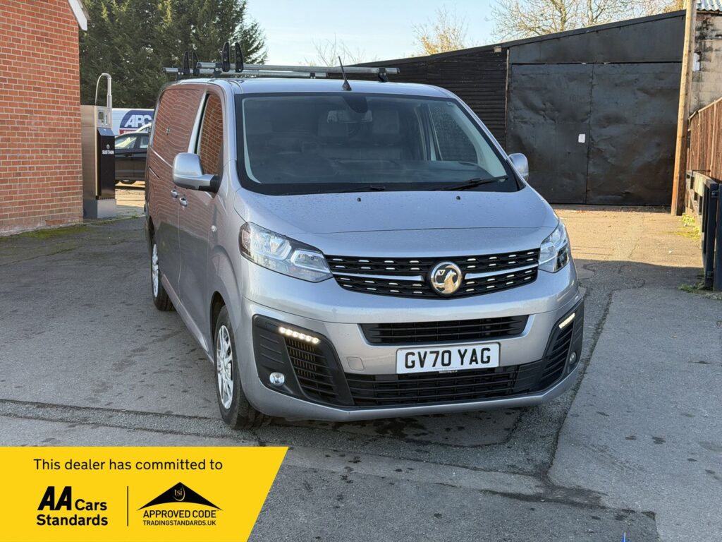 GV70YAG Vauxhall Vivaro 2.0 Turbo D 3100 Sportive L2 H1 Euro 6 (s/s) 5dr 3 MONTHS WARRANTY 12 MONTHS AA . SOLD