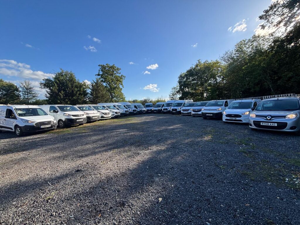 AF21YTV Peugeot Boxer 2.2 BlueHDi 435 Professional L3 H2 Euro 6 (s/s) 5dr 3 MONTHS WARRANTY 12 MONTHS AA . SOLD