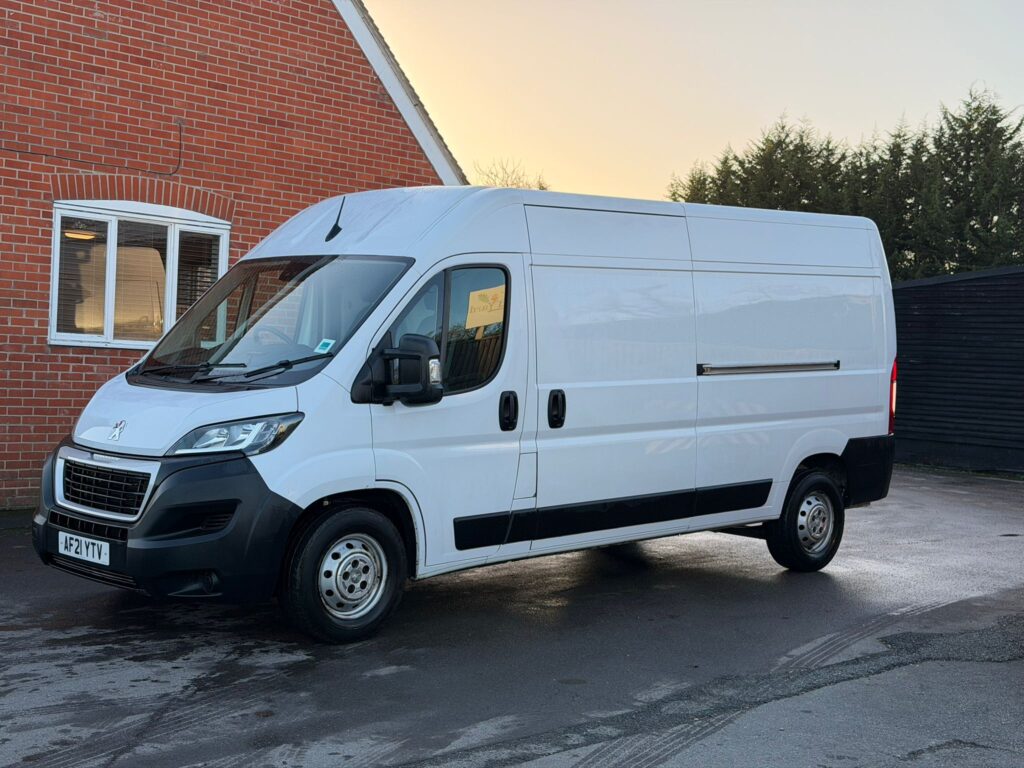AF21YTV Peugeot Boxer 2.2 BlueHDi 435 Professional L3 H2 Euro 6 (s/s) 5dr 3 MONTHS WARRANTY 12 MONTHS AA . SOLD