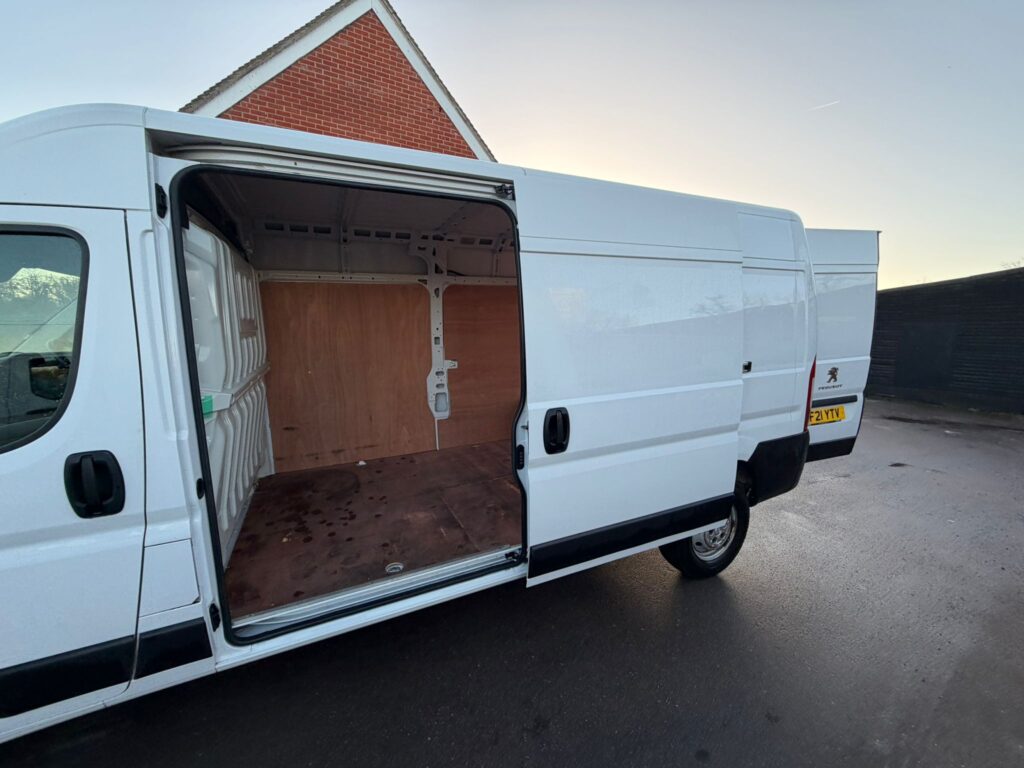 AF21YTV Peugeot Boxer 2.2 BlueHDi 435 Professional L3 H2 Euro 6 (s/s) 5dr 3 MONTHS WARRANTY 12 MONTHS AA . SOLD