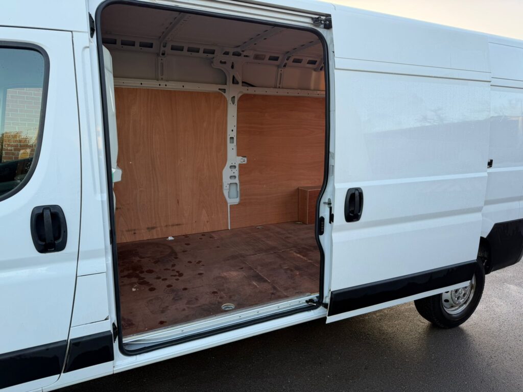 AF21YTV Peugeot Boxer 2.2 BlueHDi 435 Professional L3 H2 Euro 6 (s/s) 5dr 3 MONTHS WARRANTY 12 MONTHS AA . SOLD