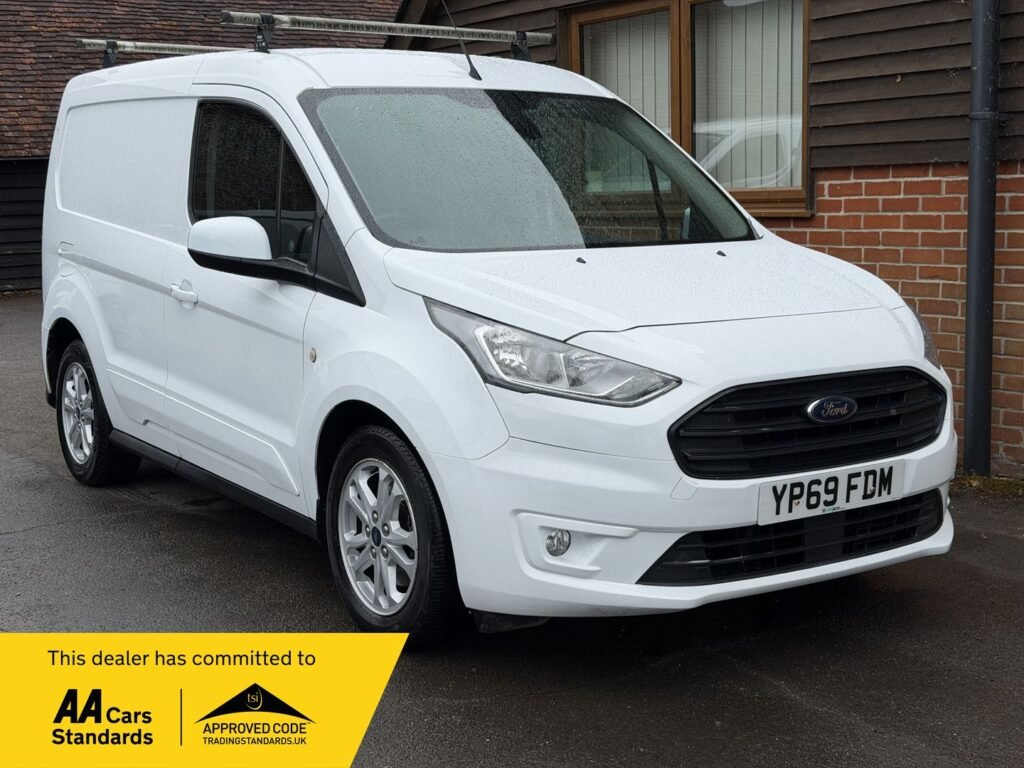 YP69FDM Ford Transit Connect 1.5 200 EcoBlue Limited L1 Euro 6 (s/s) 5dr 3 MONTHS WARRANTY 12 MONTHS AA.