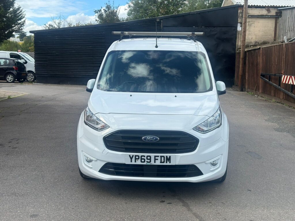 YP69FDM Ford Transit Connect 1.5 200 EcoBlue Limited L1 Euro 6 (s/s) 5dr 3 MONTHS WARRANTY 12 MONTHS AA.