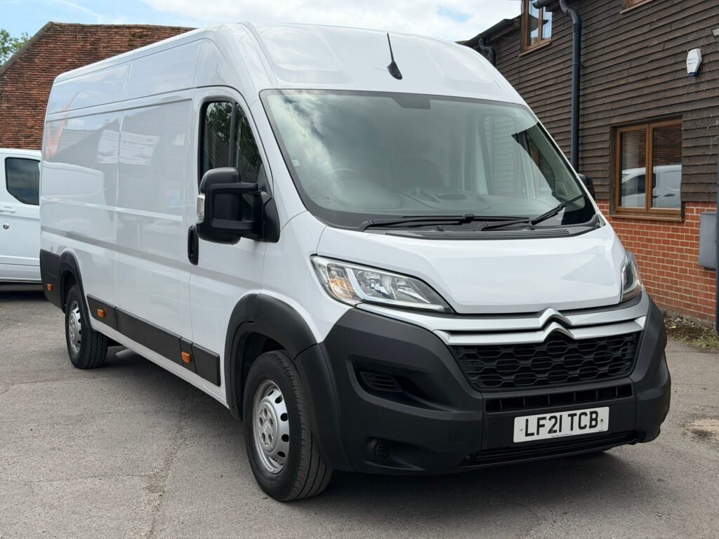 LF21TCB Citroen Relay 2.2 BlueHDi 35 Enterprise L4 High Roof Euro 6 (s/s) 5dr (Heavy) 3 MONTHS WARRANTY 12 MONTHS AA
