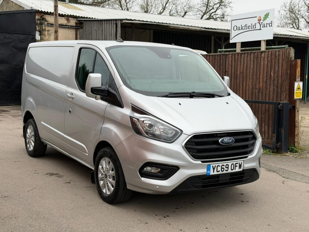 YC69OFW Ford Transit Custom 2.0 280 EcoBlue Limited L1 H1 Euro 6 (s/s) 5dr 3 MONTHS WARRANTY 12 MONTHS AA