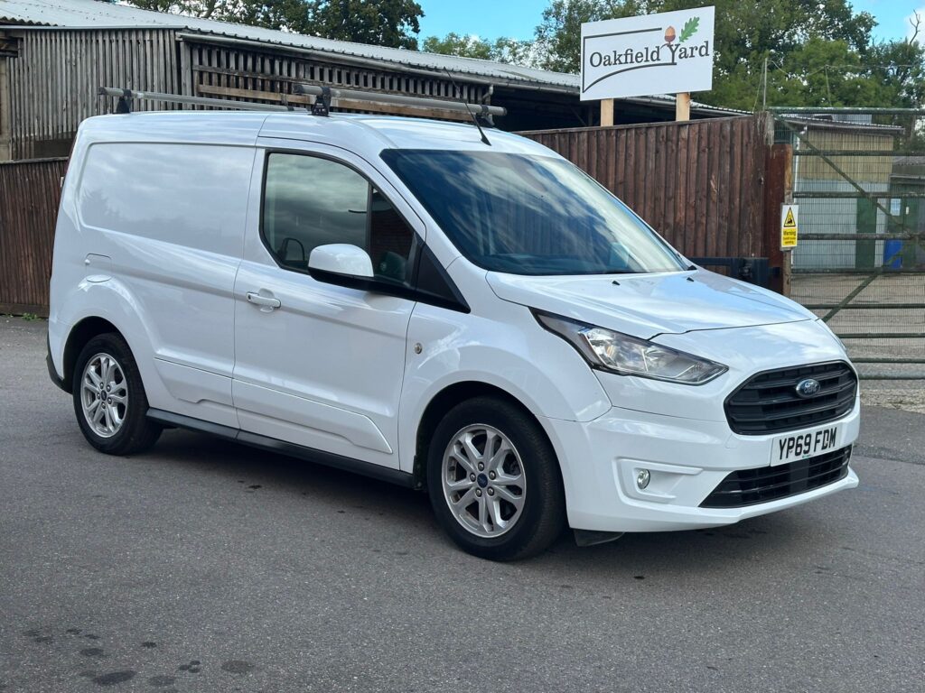 YP69FDM Ford Transit Connect 1.5 200 EcoBlue Limited L1 Euro 6 (s/s) 5dr 3 MONTHS WARRANTY 12 MONTHS AA.