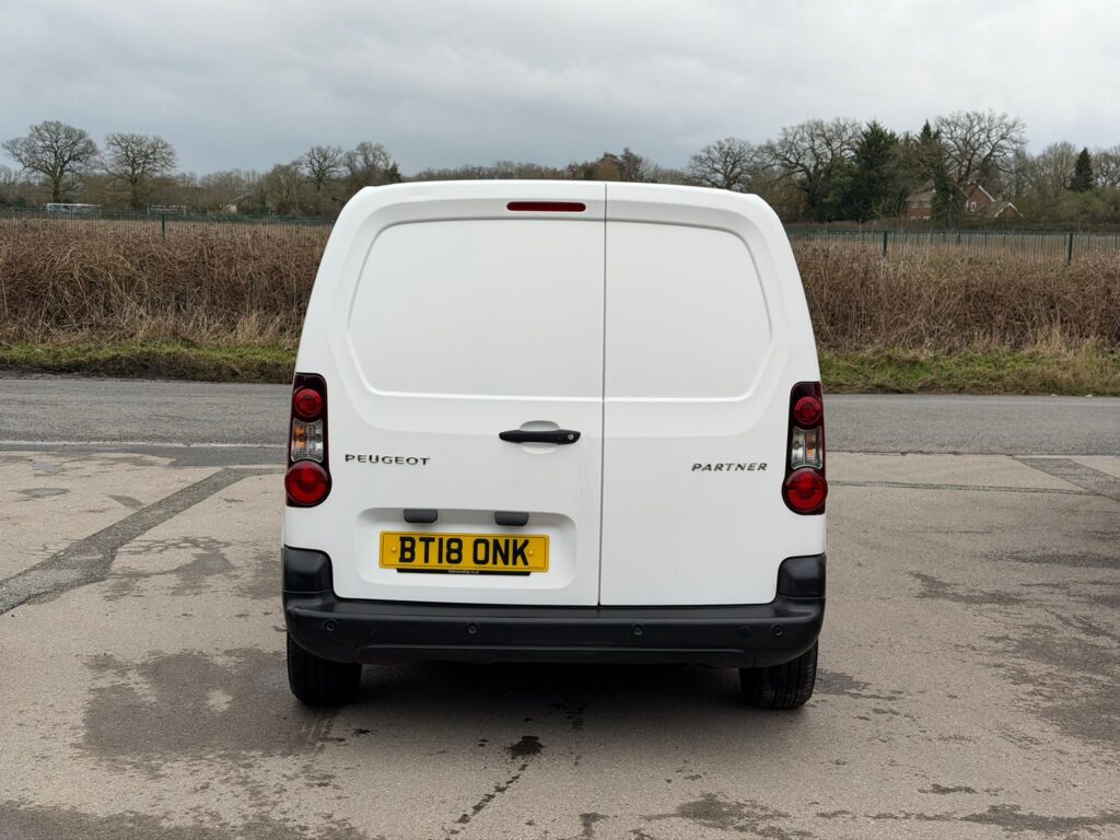 BT18ONK Peugeot Partner 1.6 BlueHDi 651 Professional L1 5dr 3 MONTHS WARRANTY 12 MONTHS AA