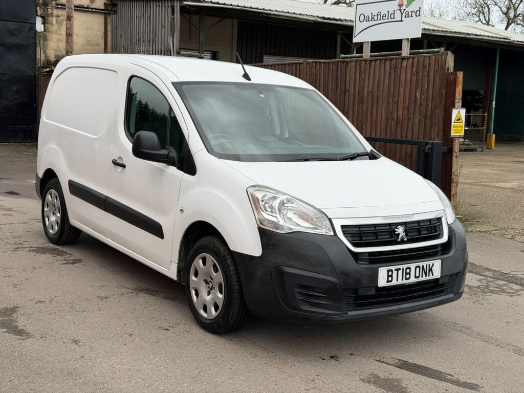 BT18ONK Peugeot Partner 1.6 BlueHDi 651 Professional L1 5dr 3 MONTHS WARRANTY 12 MONTHS AA