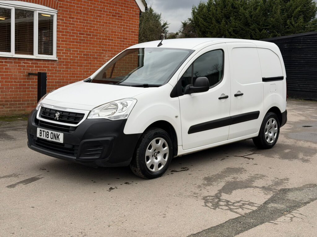 BT18ONK Peugeot Partner 1.6 BlueHDi 651 Professional L1 5dr 3 MONTHS WARRANTY 12 MONTHS AA