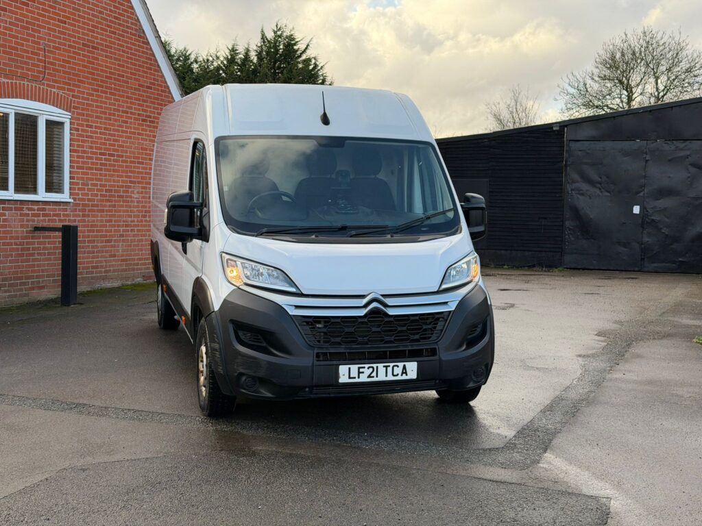 LF21TCA Citroen Relay 2.2 BlueHDi 35 Enterprise L4 High Roof Euro 6 (s/s) 5dr (Heavy) 3 MONTHS WARRANTY 12 MONTHS AA