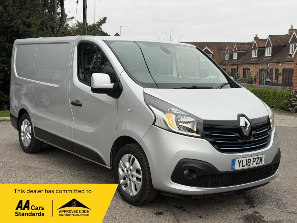 YL18PZM Renault Trafic 1.6 dCi ENERGY 27 Sport Nav SWB Standard Roof Euro 6 (s/s) 5dr 3 MONTHS WARRANTY 12 MONTHS AA