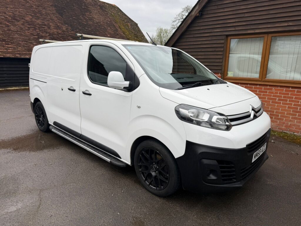 MM68AZC Citroen Dispatch 1.6 BlueHDi 1000 Enterprise M FWD 2 Euro 6 6dr 3 MONTHS WARRANTY 12 MONTHS AA