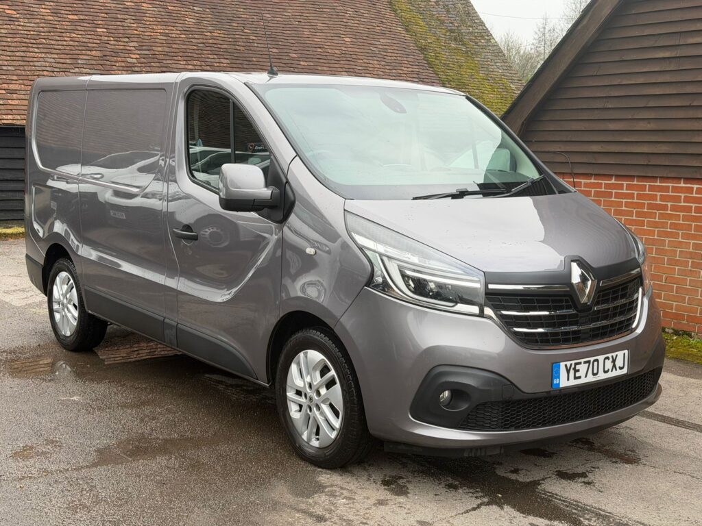 YE70CXJ Renault Trafic 2.0 dCi ENERGY 28 Sport SWB Standard Roof Euro 6 (s/s) 5dr