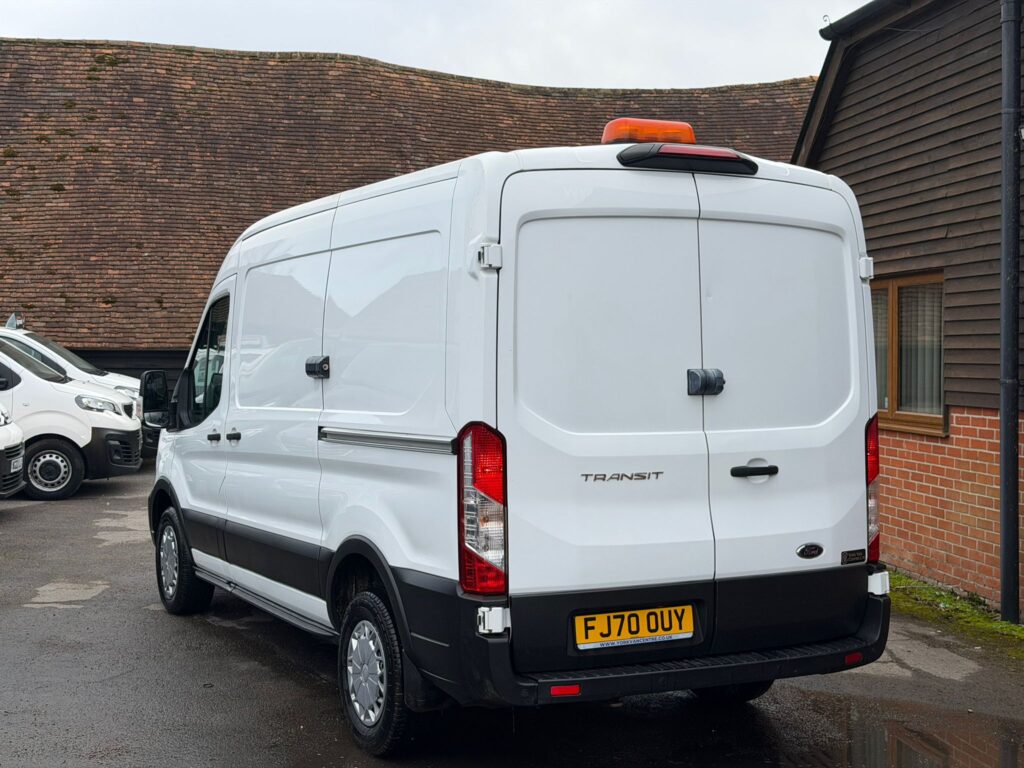 FJ70OUY Ford Transit 2.0 330 EcoBlue Leader FWD L2 H2 Euro 6 (s/s) 5dr 3 MONTHS WARRANTY 12 MONTHS AA