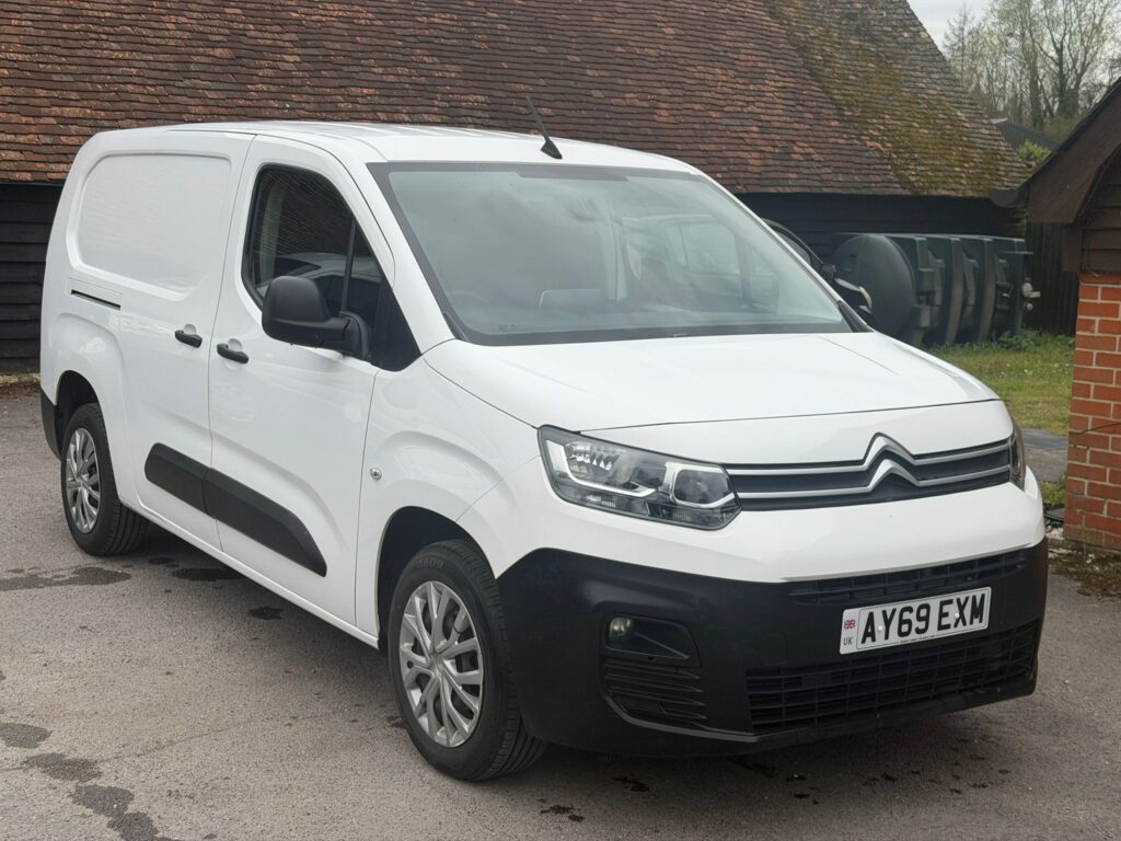 AY69EXM Citroen Berlingo 1.5 BlueHDi 950 Enterprise XL LWB Euro 6 (s/s) 6dr 3 MONTHS WARRANTY 12 MONTHS AA