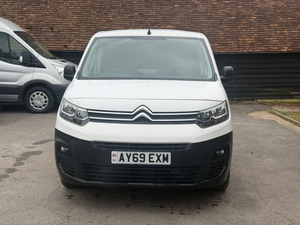 AY69EXM Citroen Berlingo 1.5 BlueHDi 950 Enterprise XL LWB Euro 6 (s/s) 6dr 3 MONTHS WARRANTY 12 MONTHS AA