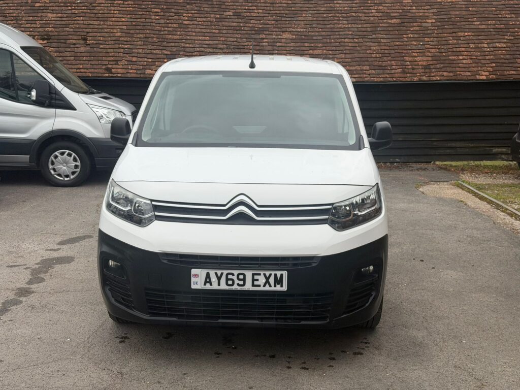 AY69EXM Citroen Berlingo 1.5 BlueHDi 950 Enterprise XL LWB Euro 6 (s/s) 6dr 3 MONTHS WARRANTY 12 MONTHS AA
