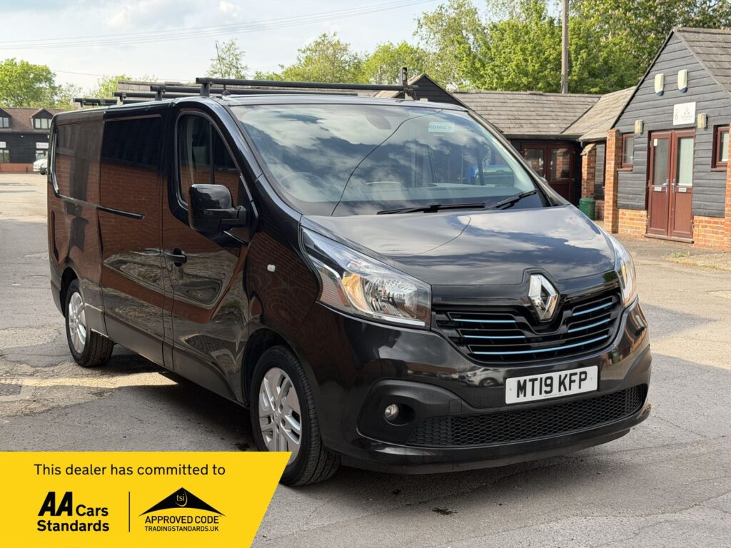 MT19KFP Renault Traffic 1.6 dCi ENERGY 29 Sport Nav LWB Standard Roof Euro 6 (s/s) 5dr 3 MONTHS WARRANTY 12 MONTHS AA