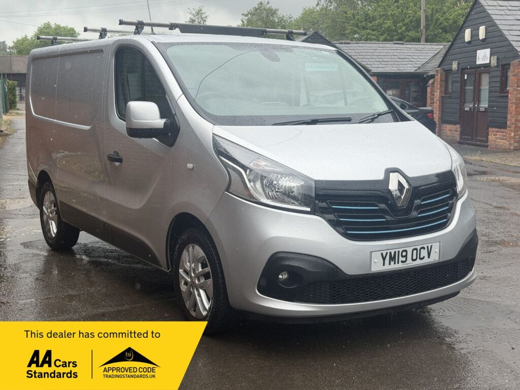 YM19OCV Renault Trafic 1.6 dCi ENERGY 27 Sport Nav SWB Standard Roof Euro 6 (s/s) 5dr 3 MONTHS WARRANTY 12 MONTHS AA