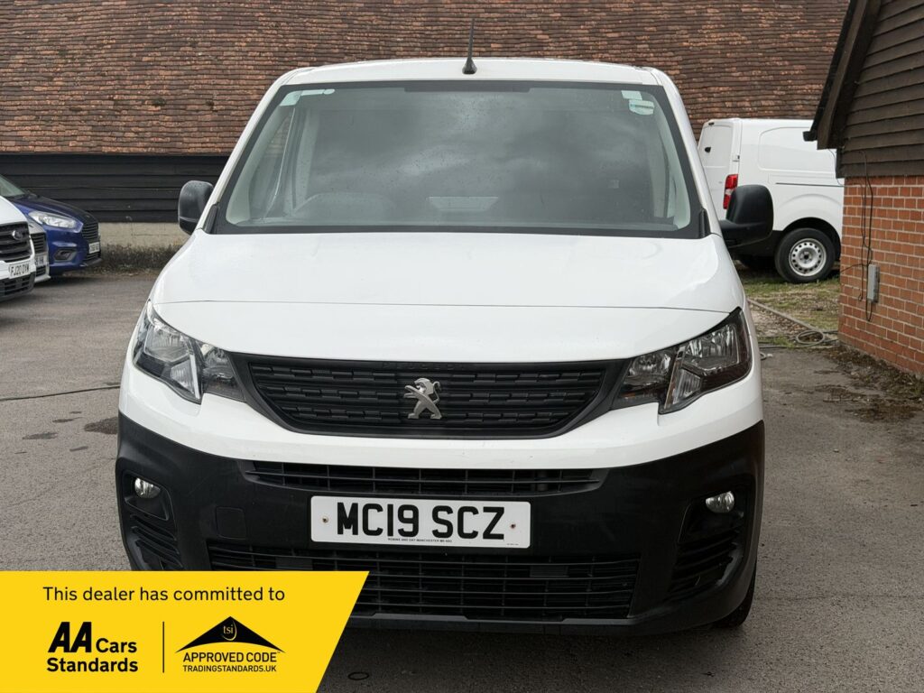 MC19SCZ Peugeot Partner 1.6 BlueHDi 950 Professional Long Panel Van LWB Euro 6 (s/s) 6dr 3 MONTHS WARRANTY 12 MONTHS AA