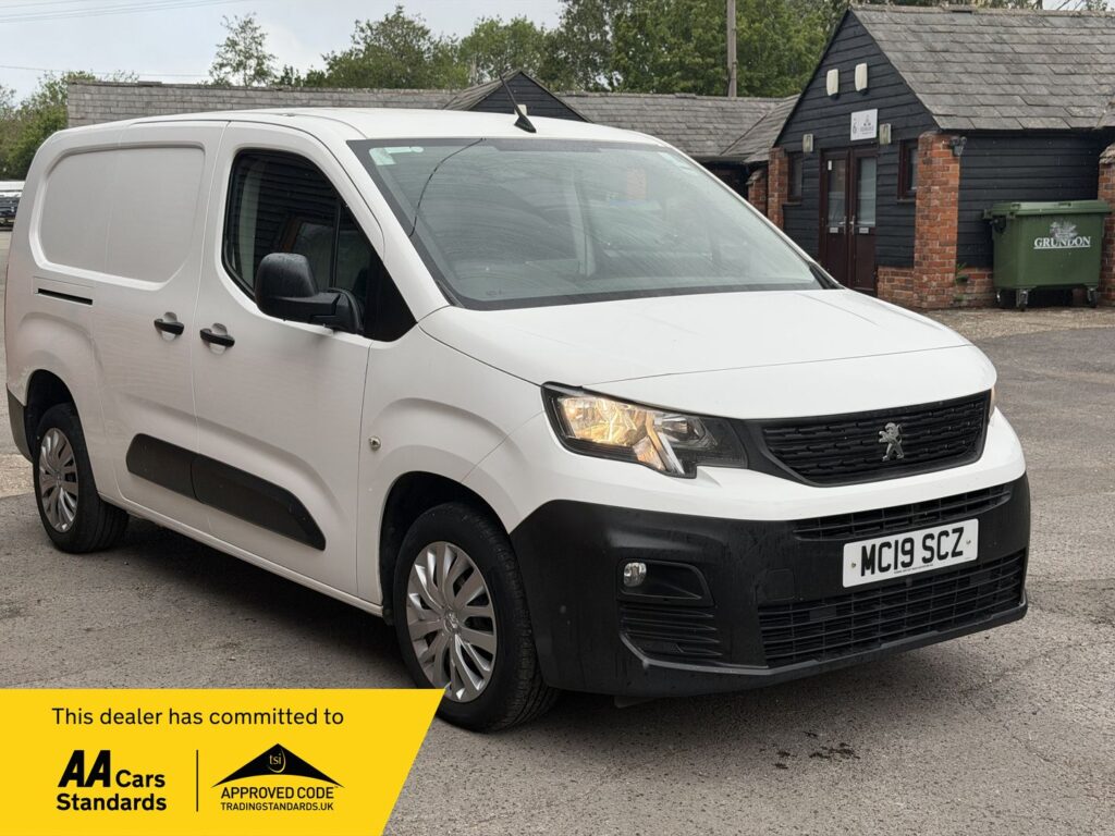 MC19SCZ Peugeot Partner 1.6 BlueHDi 950 Professional Long Panel Van LWB Euro 6 (s/s) 6dr 3 MONTHS WARRANTY 12 MONTHS AA