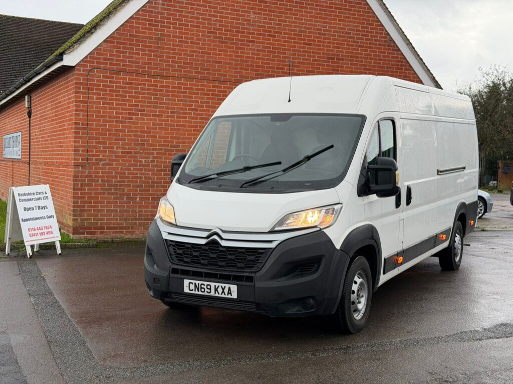 CN69KXA Citroen Relay 2.2 BlueHDi 35 Enterprise L4 High Roof Euro 6 (s/s) 5dr (Heavy) 3 MONTHS WARRANTY 12 MONTHS AA