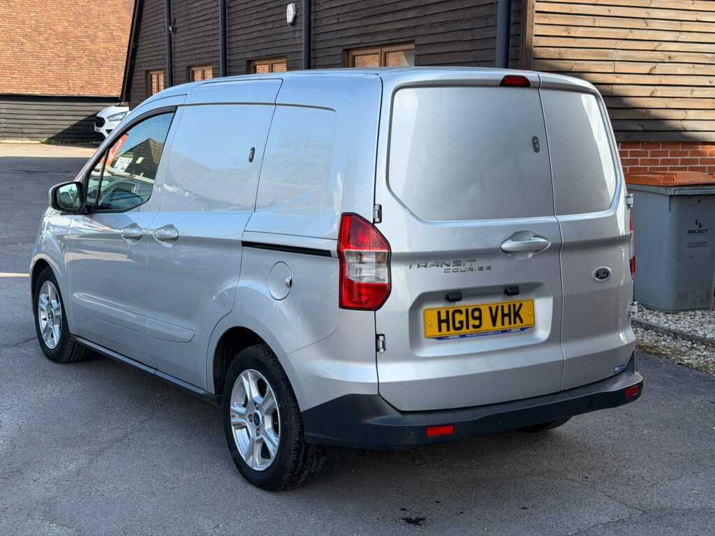 HG19VHK Ford Transit Courier 1.5 TDCi Limited L1 Euro 6 5dr 3 MONTHS WARRANTY 12 MONTHS AA