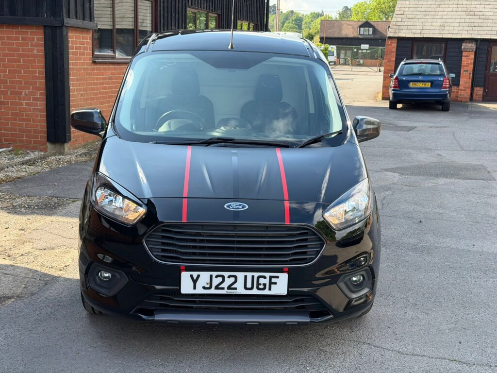 YJ22UGF Ford Transit Courier 1.0 EcoBoost Sport L1 Euro 6 5dr 3 MONTHS WARRANTY 12 MONTHS AA