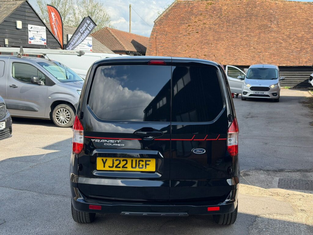 YJ22UGF Ford Transit Courier 1.0 EcoBoost Sport L1 Euro 6 5dr 3 MONTHS WARRANTY 12 MONTHS AA