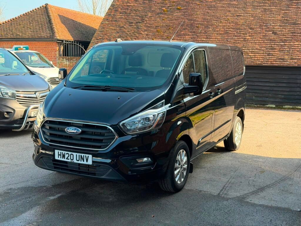 HM20UNV Ford Transit Custom 2.0 280 EcoBlue Limited L1 H1 Euro 6 (s/s) 5dr 3 MONTHS WARRANTY 12 MONTHS AA